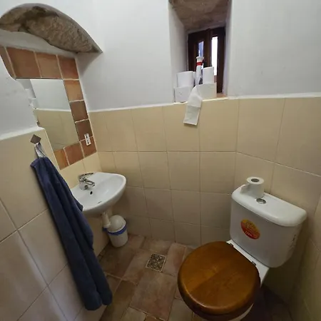 Fara * Choustnikovo Hradiste
